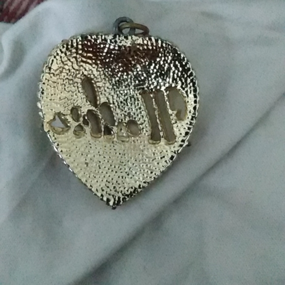 Gold Mother\'s charm 1 1/4 in width & length